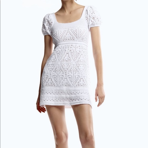 white crochet dress zara White Crochet Zara Halterneck Dress Zara Crochet Dress 2021 Zara Crochet  Dress Vestido Puntilla Zara